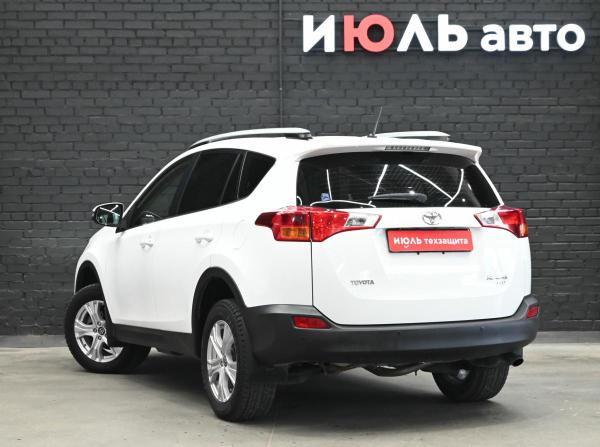 Toyota RAV4 IV (XA40) с пробегом 2014 года, цена 1 980 000 рублей, 185062 км, внедорожник, Автокод Объявления