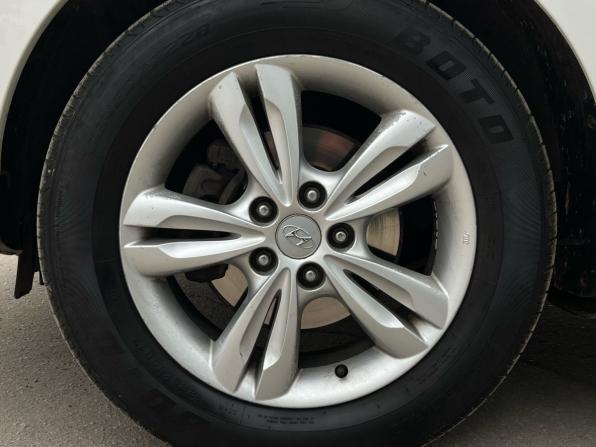 Hyundai ix35 I с пробегом 2013 года, цена 1 190 000 рублей, 240153 км, внедорожник, Автокод Объявления