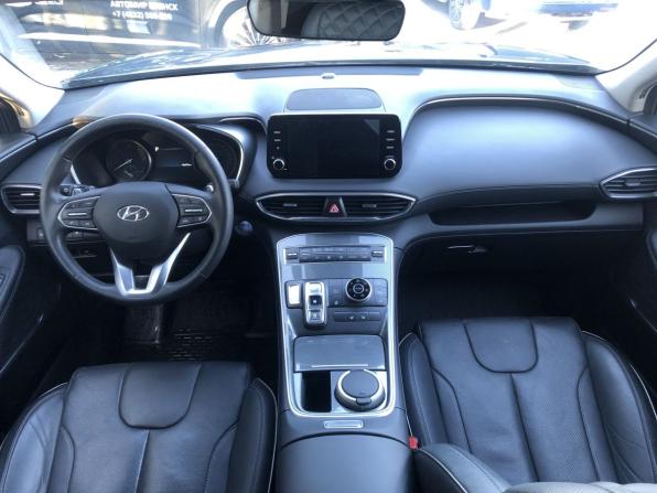Hyundai Santa Fe IV Рестайлинг с пробегом 2021 года, цена 3 739 000 рублей, 46108 км, внедорожник, Автокод Объявления
