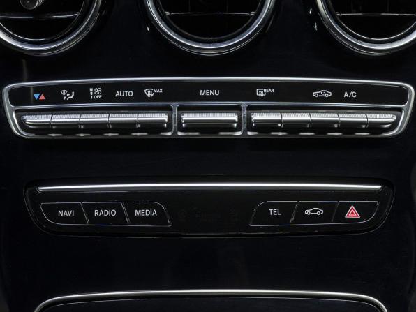 Mercedes-Benz C-Класс IV (W205) Рестайлинг с пробегом 2019 года, цена 2 599 000 рублей, 124860 км, седан, Автокод Объявления
