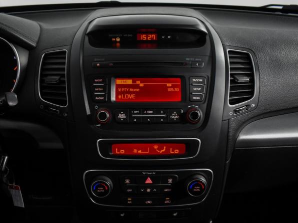 Kia Sorento II Рестайлинг с пробегом 2014 года, цена 1 127 900 рублей, 371778 км, внедорожник, Автокод Объявления