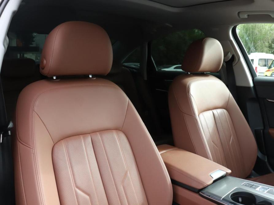 Audi A6 V (C8) Москва  - изображение 17