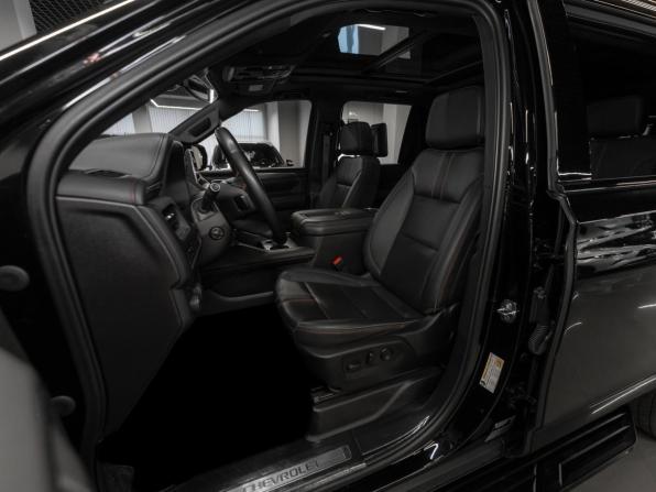 Chevrolet Tahoe V с пробегом 2023 года, цена 10 200 000 рублей, 47057 км, внедорожник, Автокод Объявления
