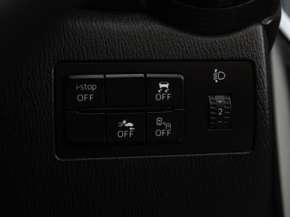 Mazda Demio IV (DJ) с пробегом 2017 года, цена 899 000 рублей, 137048 км, хэтчбек, Автокод Объявления