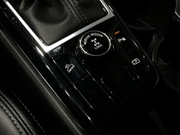Kia Sportage V с пробегом 2023 года, цена 3 480 000 рублей, 40301 км, внедорожник, Автокод Объявления