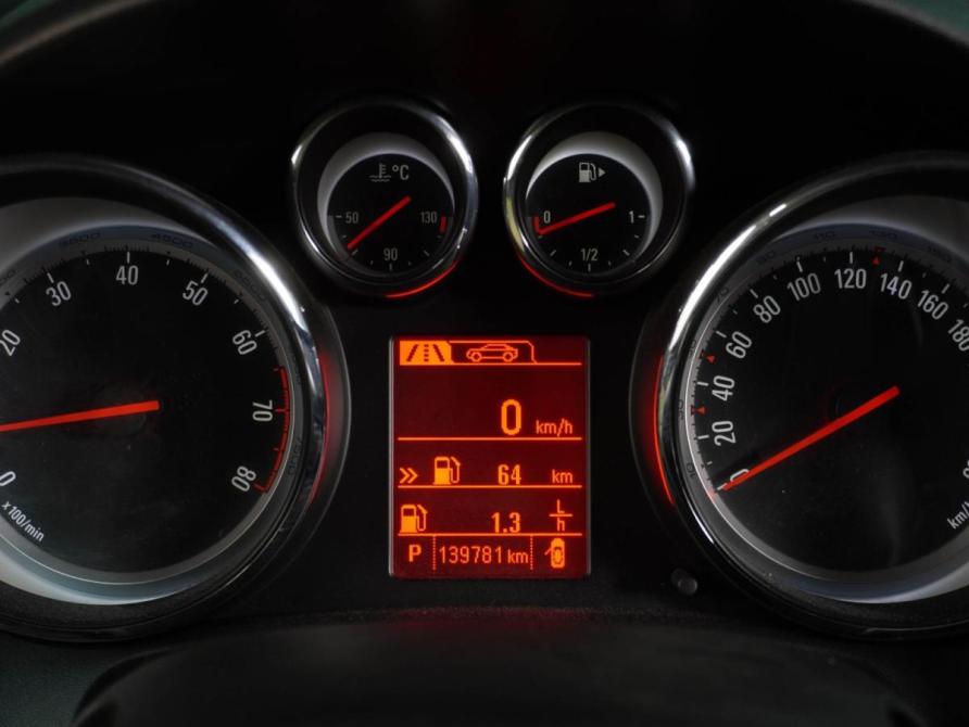 Opel Astra J Рестайлинг Воронеж  - изображение 20