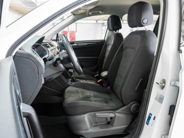 Volkswagen Tiguan II Рестайлинг с пробегом 2021 года, цена 3 428 000 рублей, 90364 км, внедорожник, Автокод Объявления