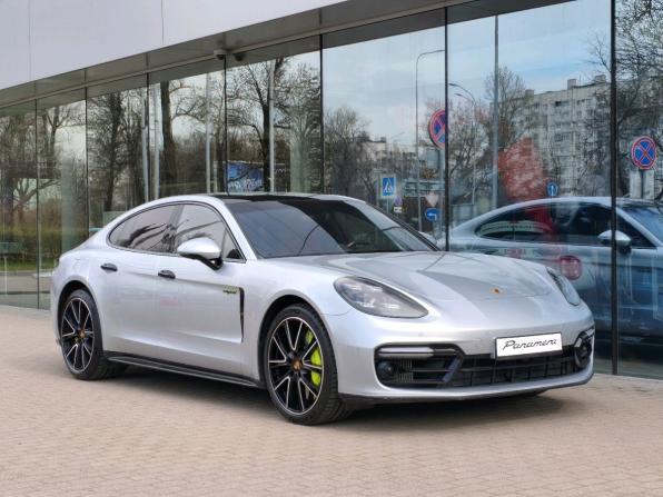 Porsche Panamera II с пробегом 2018 года, цена 9 320 000 рублей, 60000 км, фастбек, Автокод Объявления