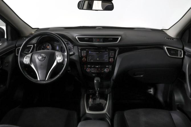 Nissan Qashqai II с пробегом 2017 года, цена 1 428 000 рублей, 115558 км, внедорожник, Автокод Объявления