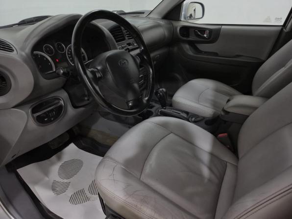 Hyundai Santa Fe Classic с пробегом 2008 года, цена 670 000 рублей, 198265 км, внедорожник, Автокод Объявления