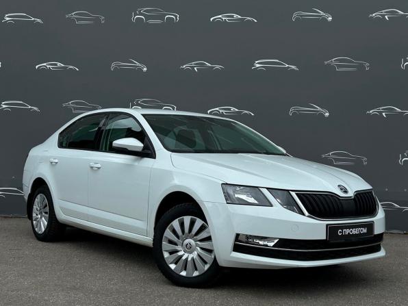 Skoda Octavia III (A7) Рестайлинг с пробегом 2019 года, цена 1 788 200 рублей, 77485 км, лифтбек, Автокод Объявления