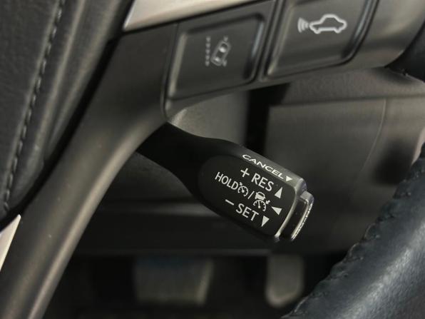 Toyota Harrier III (XU60) Рестайлинг с пробегом 2018 года, цена 2 950 000 рублей, 52167 км, внедорожник, Автокод Объявления