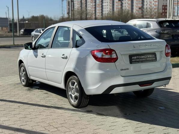 Lada (ВАЗ) Granta I Рестайлинг с пробегом 2024 года, цена 870 000 рублей, 6749 км, лифтбек, Автокод Объявления