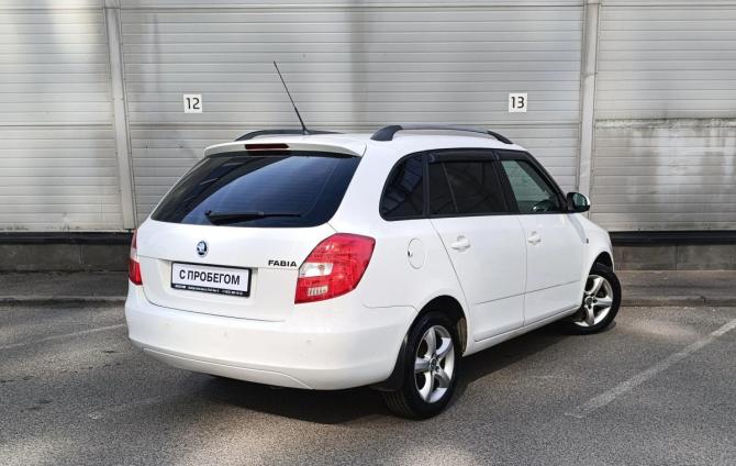 Skoda Fabia II с пробегом 2009 года, цена 449 000 рублей, 207849 км, универсал, Автокод Объявления