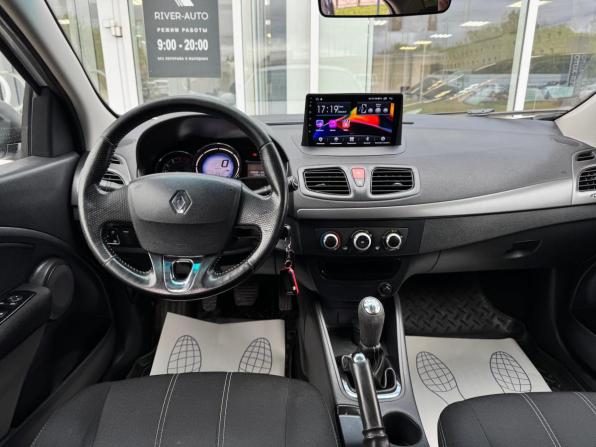 Renault Fluence I Рестайлинг с пробегом 2014 года, цена 773 000 рублей, 135968 км, седан, Автокод Объявления