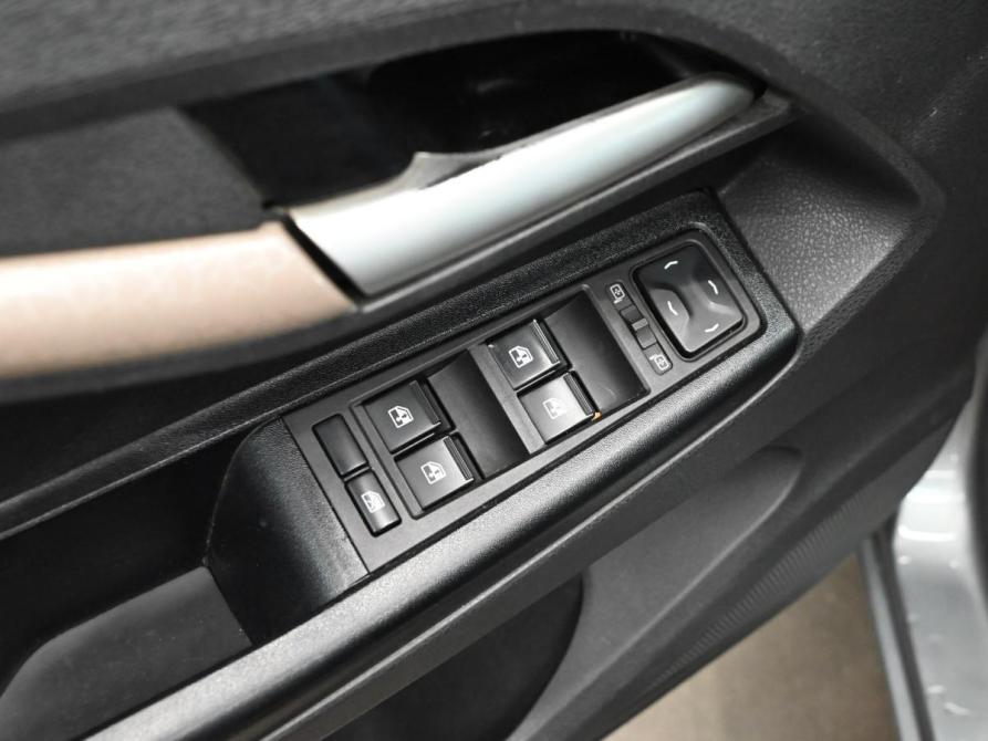 Lada (ВАЗ) Vesta I Екатеринбург  - изображение 15