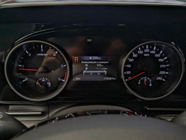 Kia Carnival IV с пробегом 2022 года, цена 3 215 000 рублей, 172082 км, минивэн, Автокод Объявления