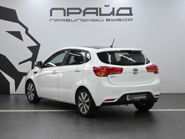 Kia Rio III Рестайлинг с пробегом 2016 года, цена 1 069 900 рублей, 137000 км, хэтчбек, Автокод Объявления