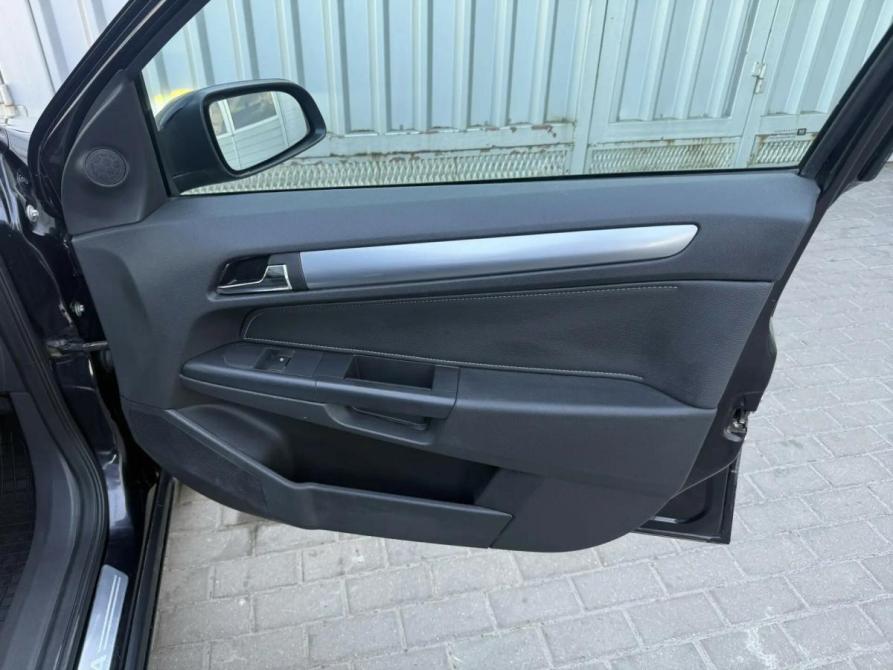 Opel Astra H Рестайлинг Ростов-на-Дону  - изображение 11