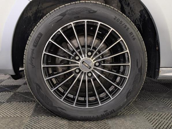 Volkswagen Jetta VI с пробегом 2012 года, цена 995 000 рублей, 184382 км, седан, Автокод Объявления
