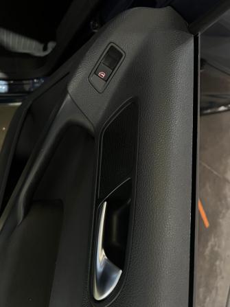 Volkswagen Tiguan I Рестайлинг с пробегом 2012 года, цена 1 300 000 рублей, 133960 км, внедорожник, Автокод Объявления