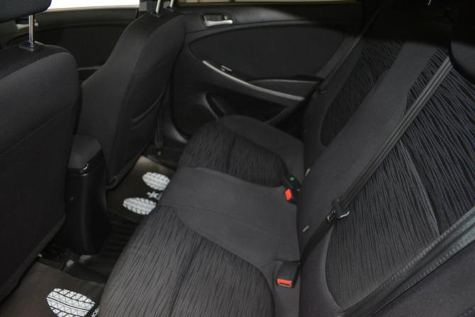Hyundai Solaris I Рестайлинг с пробегом 2015 года, цена 989 000 рублей, 196000 км, седан, Автокод Объявления