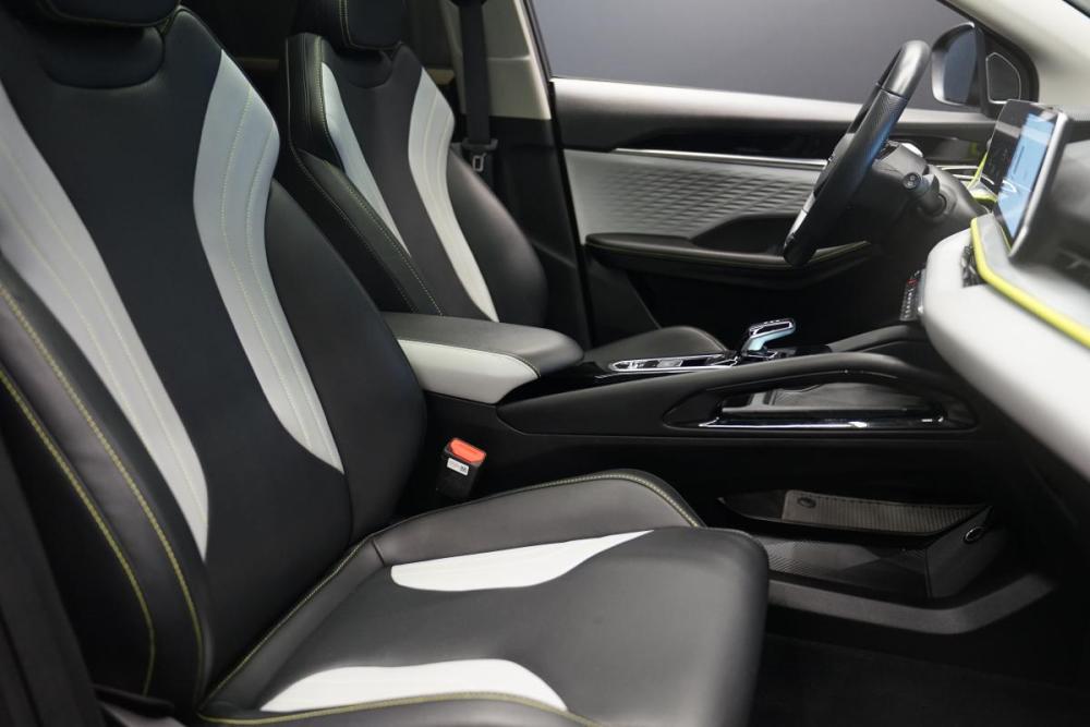 Geely Coolray I Рестайлинг Крым  - изображение 25