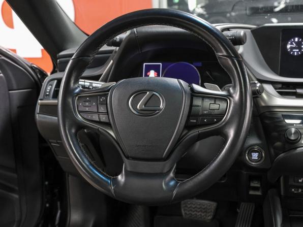 Lexus ES VII с пробегом 2019 года, цена 3 499 000 рублей, 120900 км, седан, Автокод Объявления