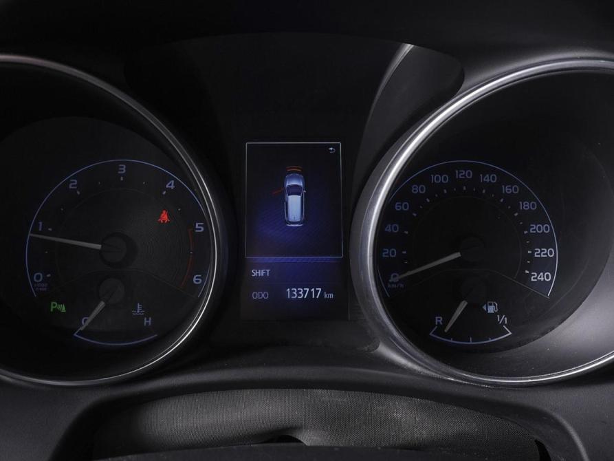 Toyota Auris II Рестайлинг Ростов-на-Дону  - изображение 17