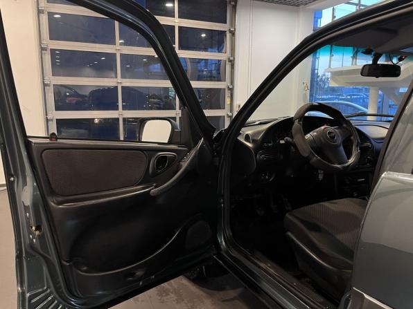 Chevrolet Niva I Рестайлинг с пробегом 2011 года, цена 461 000 рублей, 194550 км, внедорожник, Автокод Объявления