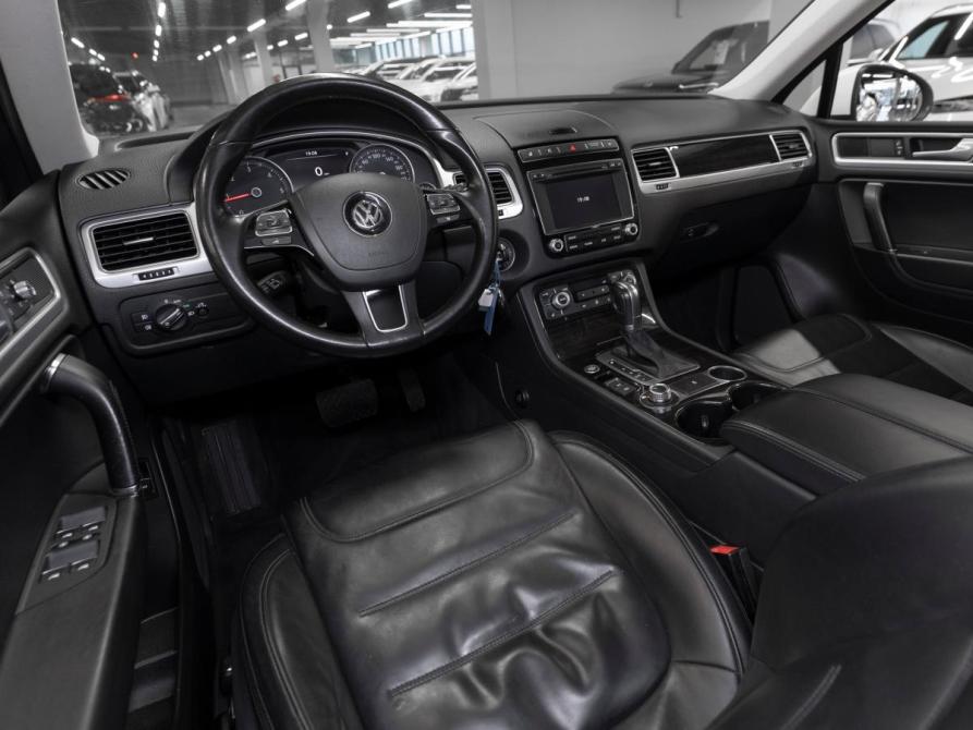 Volkswagen Touareg II Рестайлинг Москва  - изображение 7