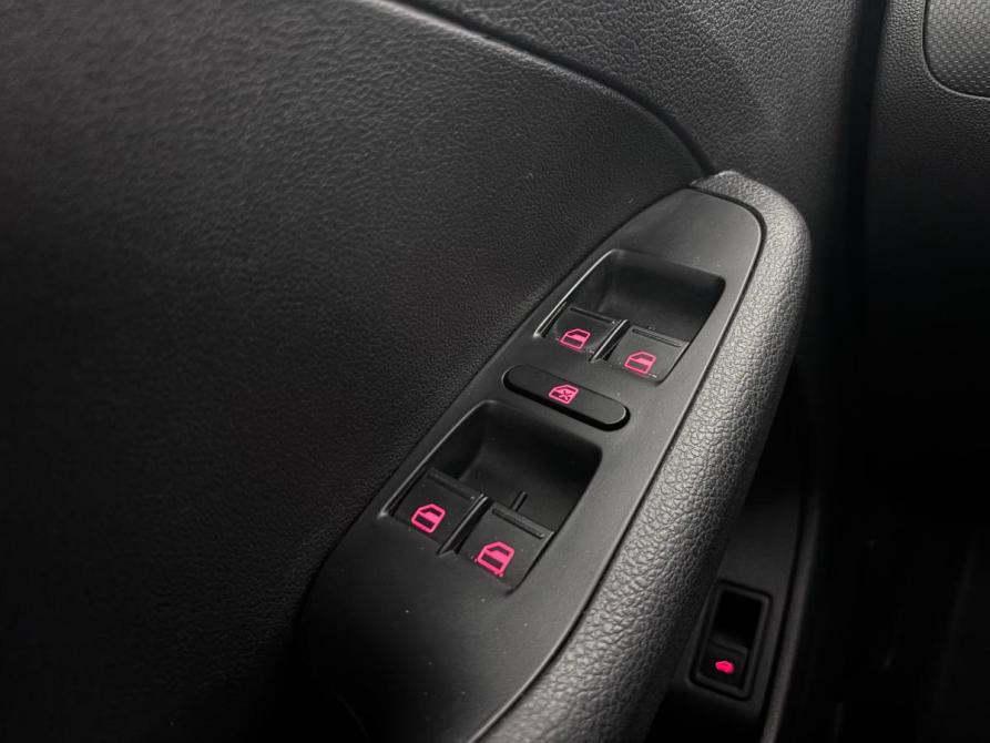 Volkswagen Jetta VI Псков  - изображение 16