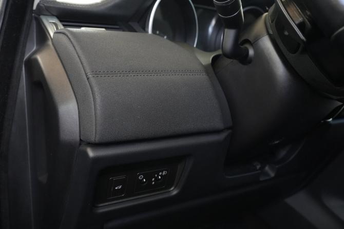 Land Rover Range Rover Evoque I Рестайлинг с пробегом 2017 года, цена 2 040 000 рублей, 219377 км, внедорожник, Автокод Объявления