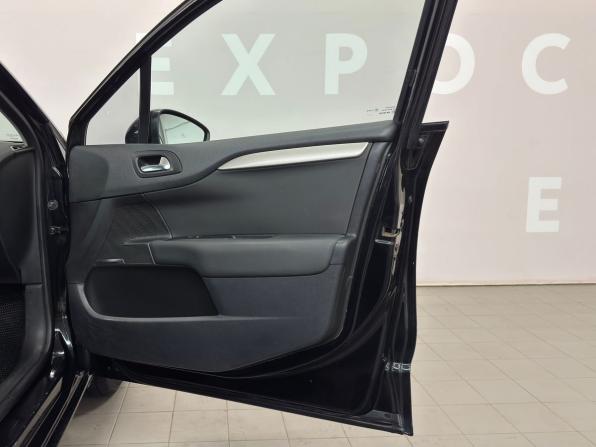 Citroen C4 II с пробегом 2011 года, цена 550 000 рублей, 193714 км, хэтчбек, Автокод Объявления