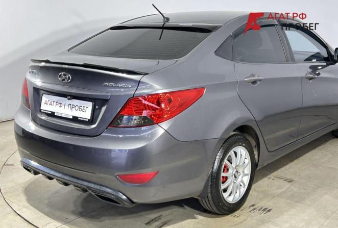 Hyundai Solaris I с пробегом 2014 года, цена 800 000 рублей, 135120 км, седан, Автокод Объявления