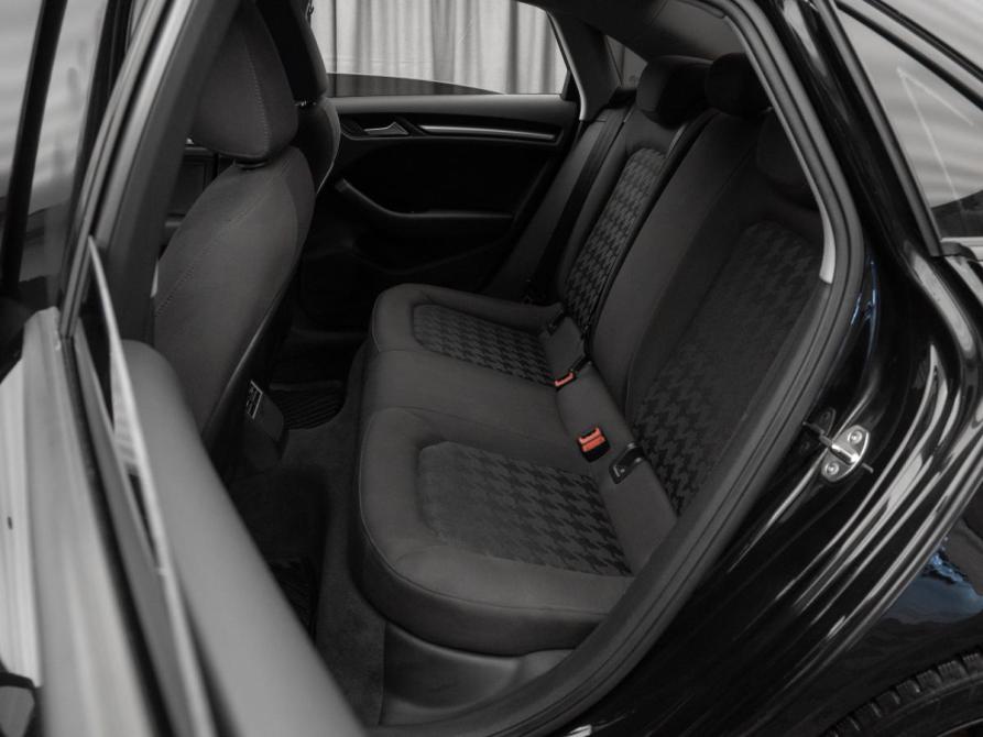 Audi A3 III (8V) Москва  - изображение 12