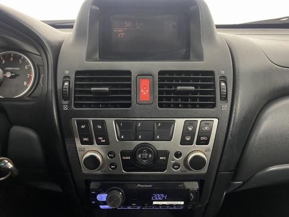 Nissan Almera II (N16) Рестайлинг с пробегом 2004 года, цена 430 000 рублей, 180555 км, хэтчбек, Автокод Объявления