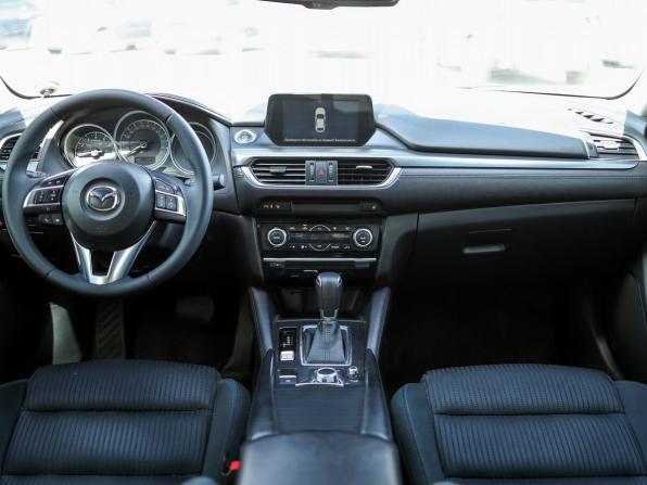Mazda 6 III (GJ) Рестайлинг с пробегом 2015 года, цена 1 989 000 рублей, 124852 км, седан, Автокод Объявления