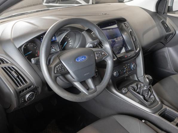 Ford Focus III Рестайлинг с пробегом 2016 года, цена 1 018 000 рублей, 187061 км, седан, Автокод Объявления