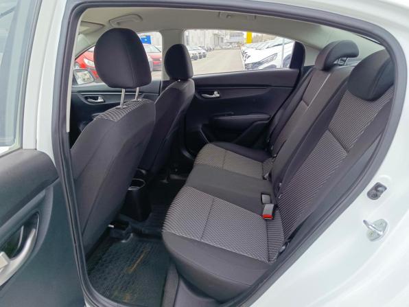 Kia Rio IV с пробегом 2018 года, цена 1 299 995 рублей, 46000 км, седан, Автокод Объявления