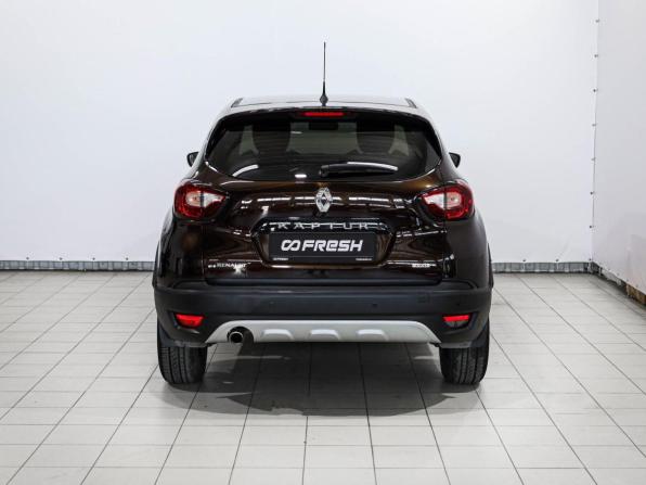 Renault Kaptur I с пробегом 2018 года, цена 1 719 000 рублей, 57158 км, внедорожник, Автокод Объявления
