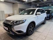 Mitsubishi Outlander III Рестайлинг 2 Челябинск  - изображение 18