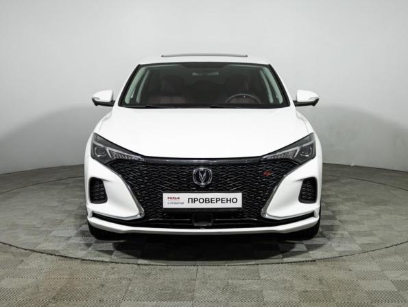 Changan Eado Plus с пробегом 2023 года, цена 1 668 700 рублей, 19536 км, седан, Автокод Объявления