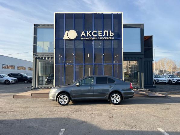 Skoda Octavia II (A5) Рестайлинг с пробегом 2011 года, цена 699 000 рублей, 253000 км, лифтбек, Автокод Объявления