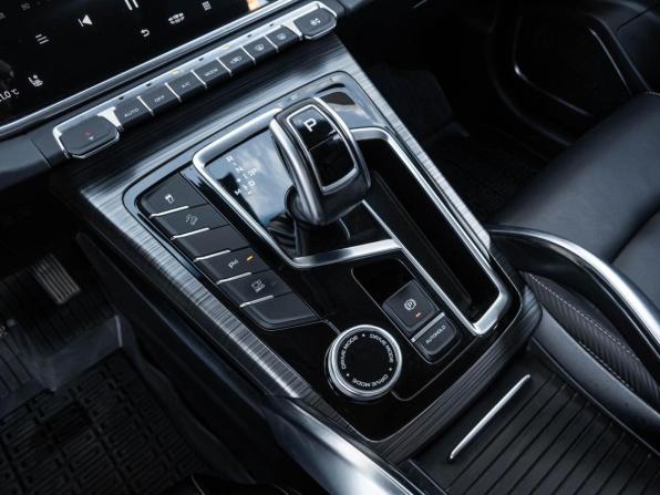 Geely Atlas Pro с пробегом 2021 года, цена 1 713 500 рублей, 112921 км, внедорожник, Автокод Объявления
