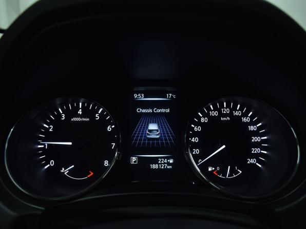 Nissan Qashqai II с пробегом 2018 года, цена 1 749 999 рублей, 188126 км, внедорожник, Автокод Объявления
