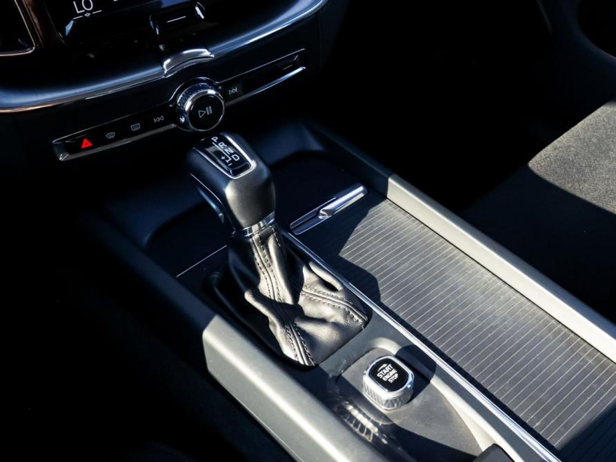 Volvo XC60 II Екатеринбург  - изображение 15