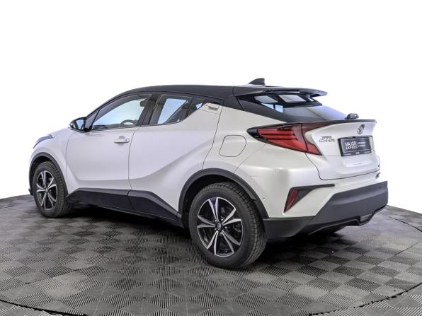 Toyota C-HR I Рестайлинг с пробегом 2021 года, цена 2 955 000 рублей, 47330 км, внедорожник, Автокод Объявления