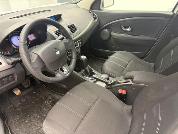 Renault Fluence I Рестайлинг с пробегом 2013 года, цена 545 900 рублей, 100238 км, седан, Автокод Объявления