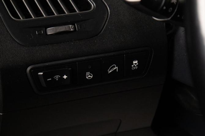 Hyundai ix35 I Рестайлинг с пробегом 2014 года, цена 1 569 000 рублей, 116500 км, внедорожник, Автокод Объявления
